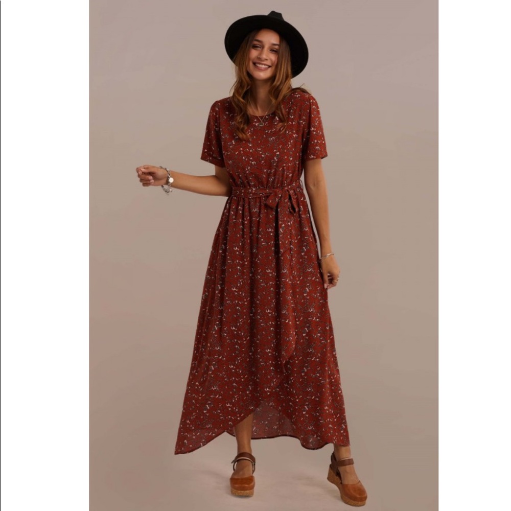 Short Sleeve Floral Maxi Dress NWT